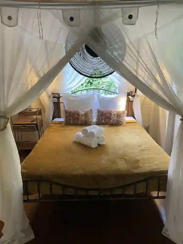 Each bed is 160cm wide with its own built-in fan, air conditioning, and mosquito net, ensuring a wonderful night's sleep.